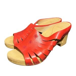 Dansko Tilly Red Leather Open Toe Clogs Sandals Size 38 US 7.5 Wooden Heel Women